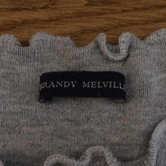 Gray Brandy Melville top - Picture 3 of 3